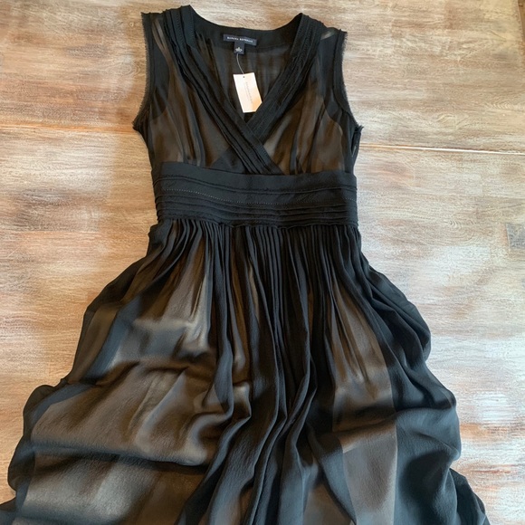 Banana Republic Dresses & Skirts - NWT Banana Republic Silk Dress